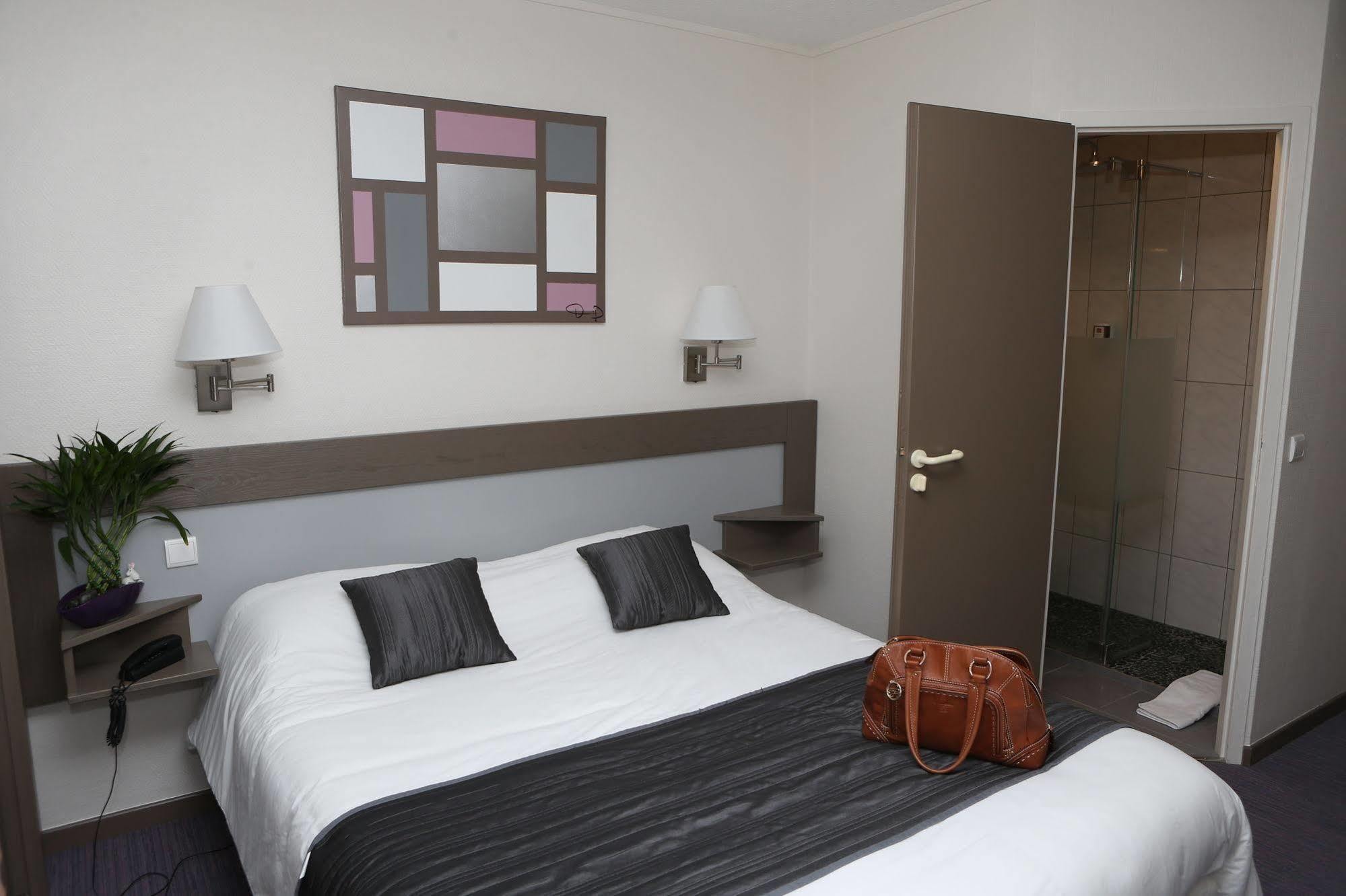 Abor Hotel, Mont De Marsan Saint-Pierre-du-Mont  Zewnętrze zdjęcie